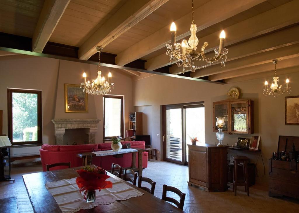 Agriturismo Eco-Bio Villa Vacasio Pitigliano Exterior photo